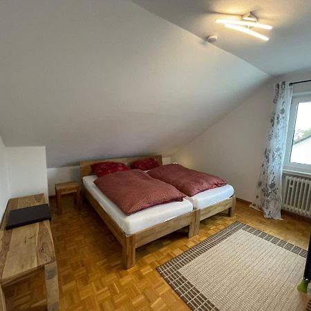 Grosszuegige Ferienwohnung Am Stadtrand Von 풀다 외부 사진