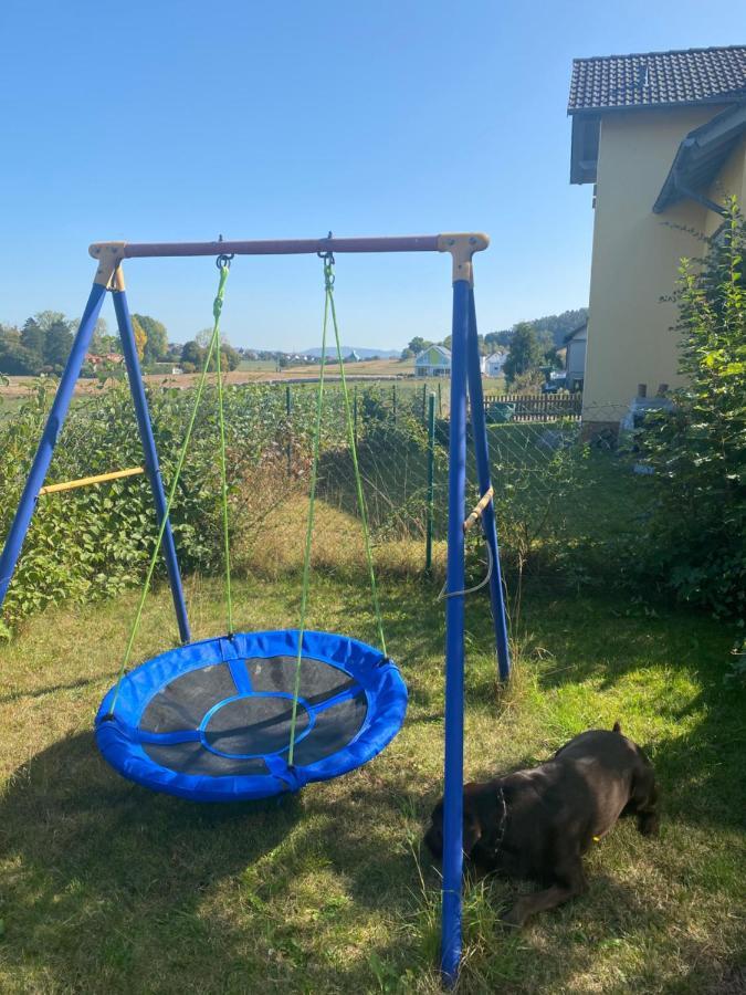 Grosszuegige Ferienwohnung Am Stadtrand Von 풀다 외부 사진