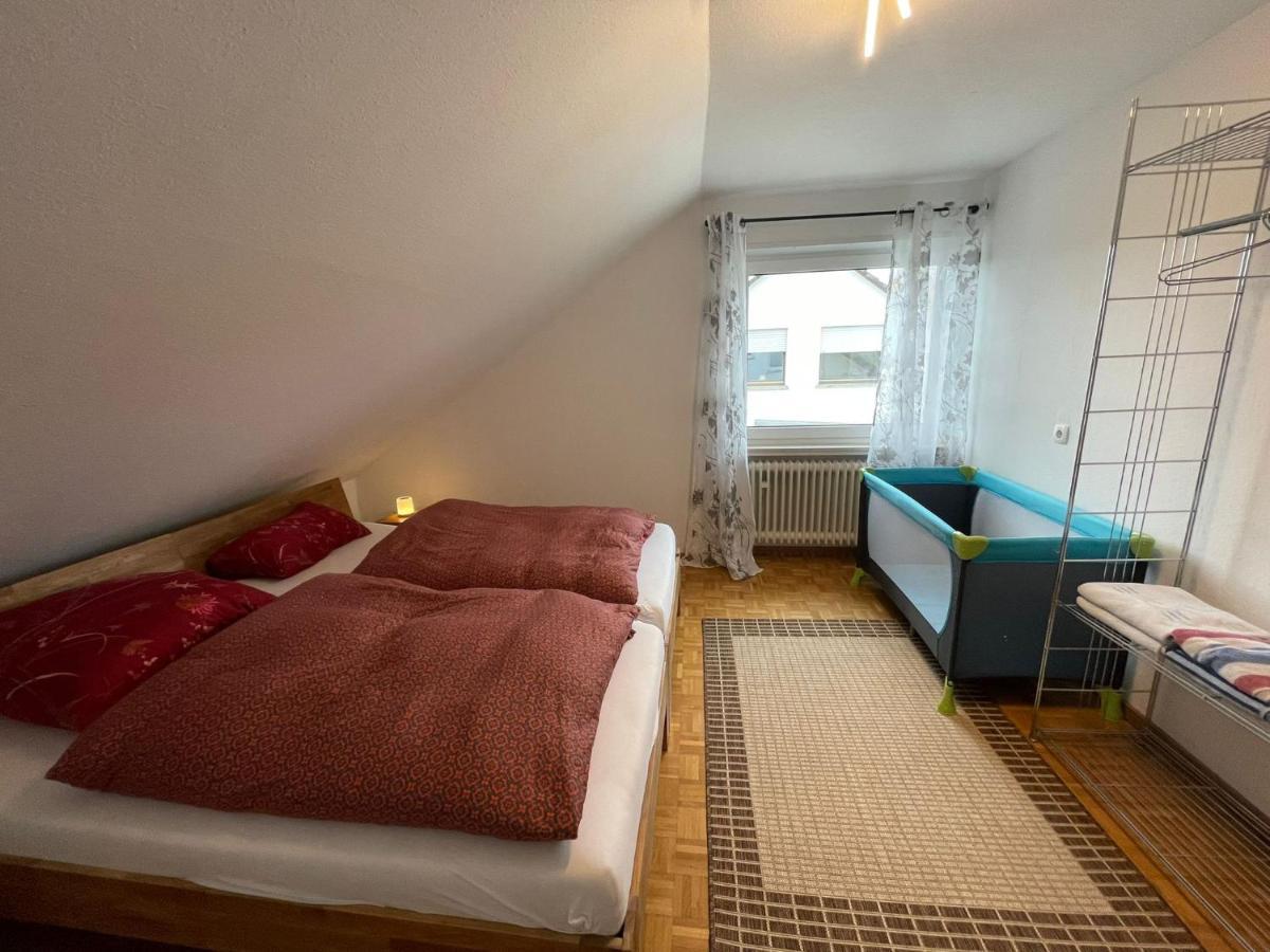 Grosszuegige Ferienwohnung Am Stadtrand Von 풀다 외부 사진